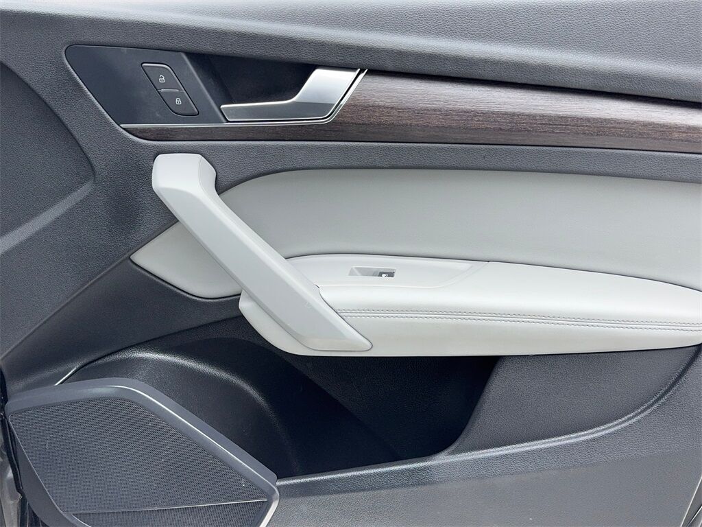 2022 Audi Q5 Sportback 45 S line Premium CAM,PANO,HTD STS,BLIND SPOT Plano TX