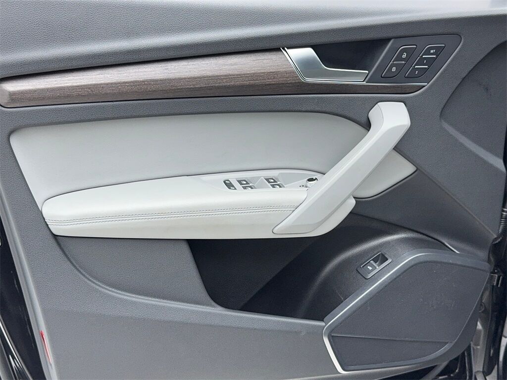 2022 Audi Q5 Sportback 45 S line Premium Plus CAM,PANO,HTD STS,BLIND SPOT Plano TX
