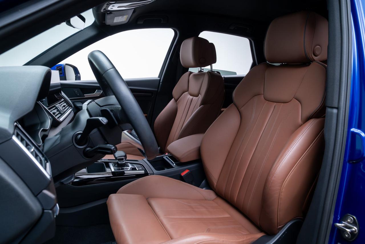 2022 Audi Q5 e quattro S Line / Convenience Pkg / 1-Owner Portland OR