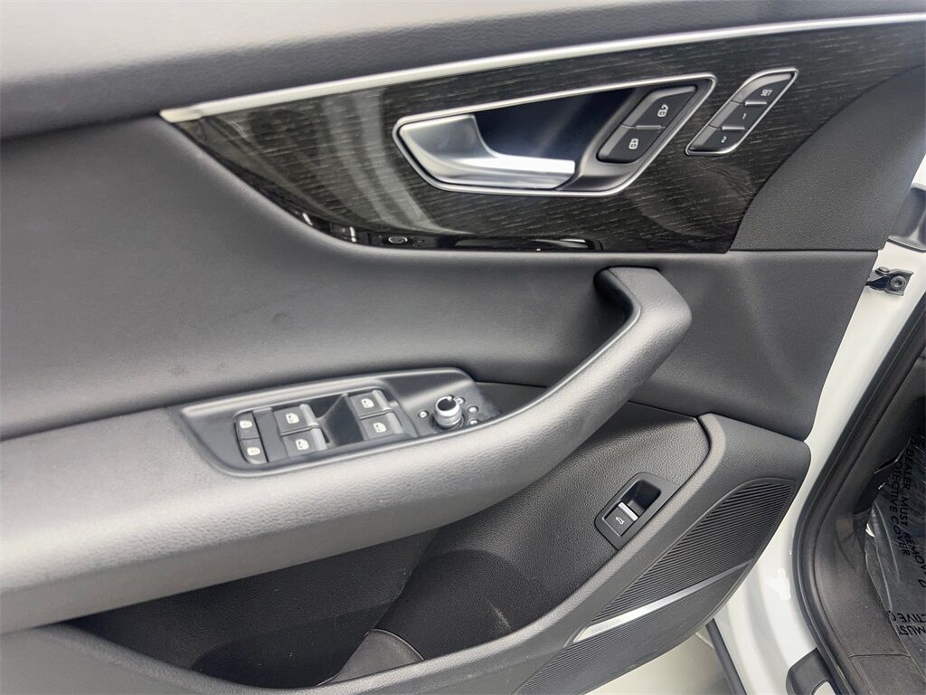 2022 Audi Q7 45 Premium Plus NAV,CAM,PANO,BLIND SPOT,3RD ROW Irving TX