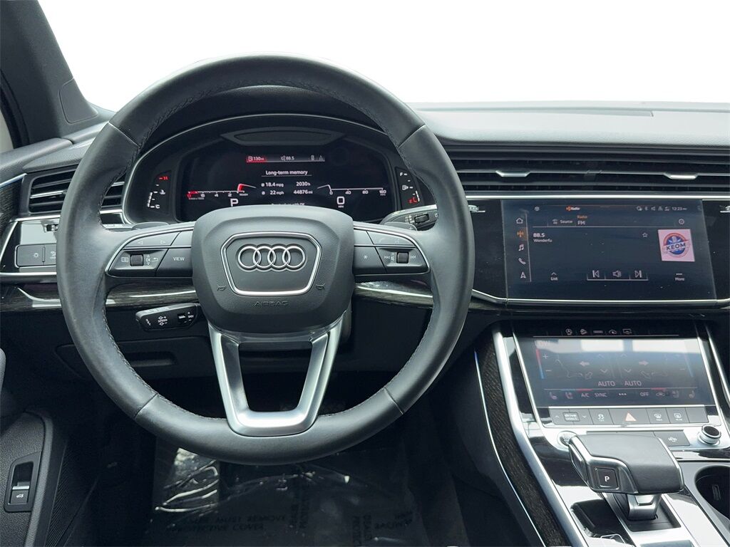 2022 Audi Q7 45 Premium Plus NAV,CAM,PANO,HTD STS,BLIND SPOT,3R Plano TX