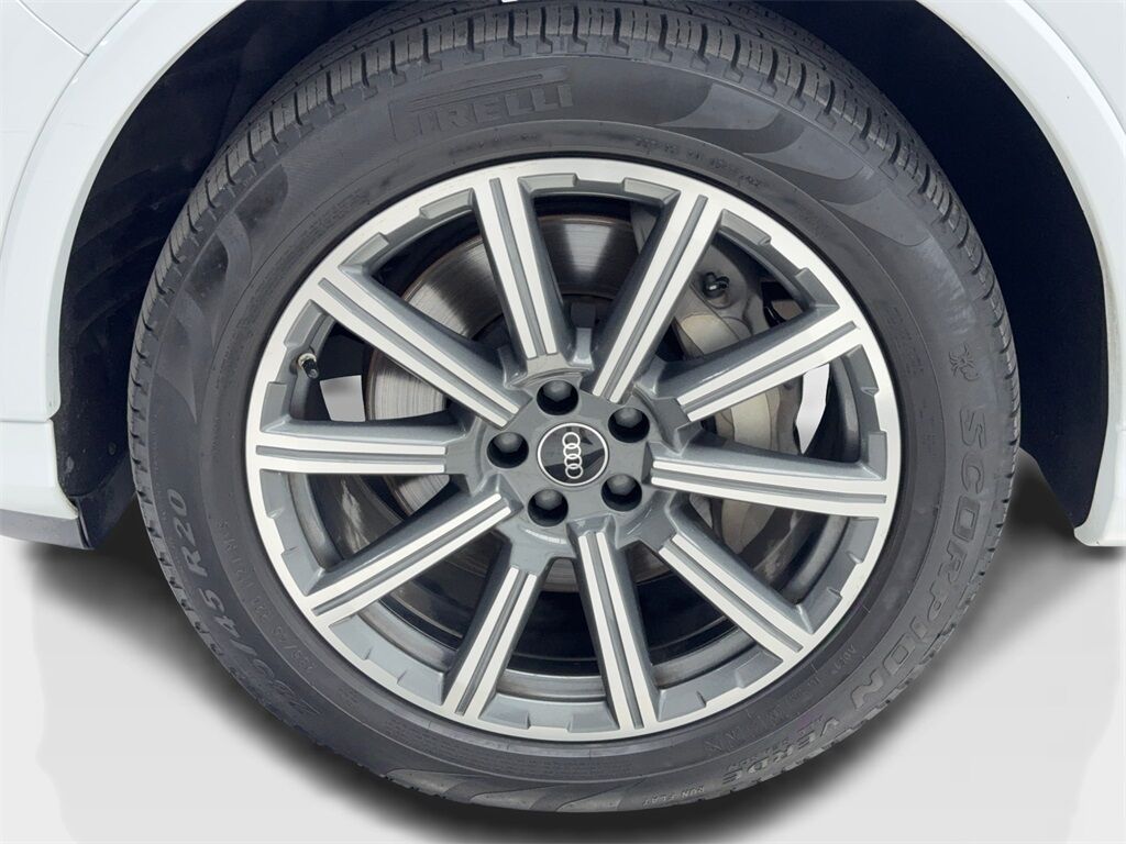 2022 Audi Q7 45 Premium Plus NAV,CAM,PANO,HTD STS,BLIND SPOT,3R Plano TX