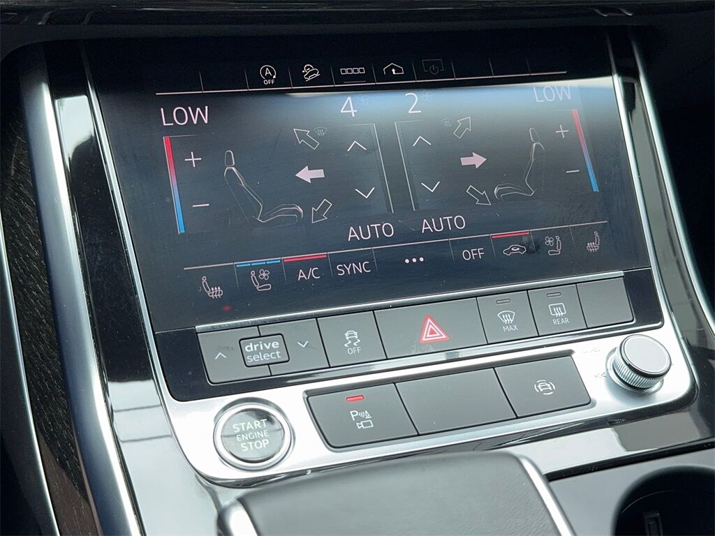 2022 Audi Q7 45 Premium Plus NAV,CAM,PANO,HTD STS,BLIND SPOT,3R Plano TX
