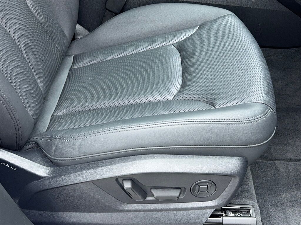 2022 Audi Q7 45 Premium Plus NAV,CAM,PANO,HTD STS,BLIND SPOT,3R Plano TX
