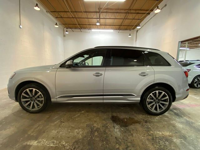 2022 Audi Q7 45 Premium Plus quattro