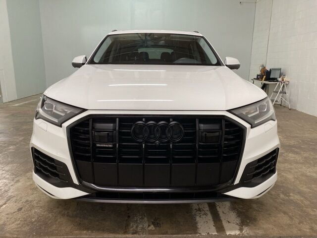 2022 Audi Q7 45 Premium Plus quattro