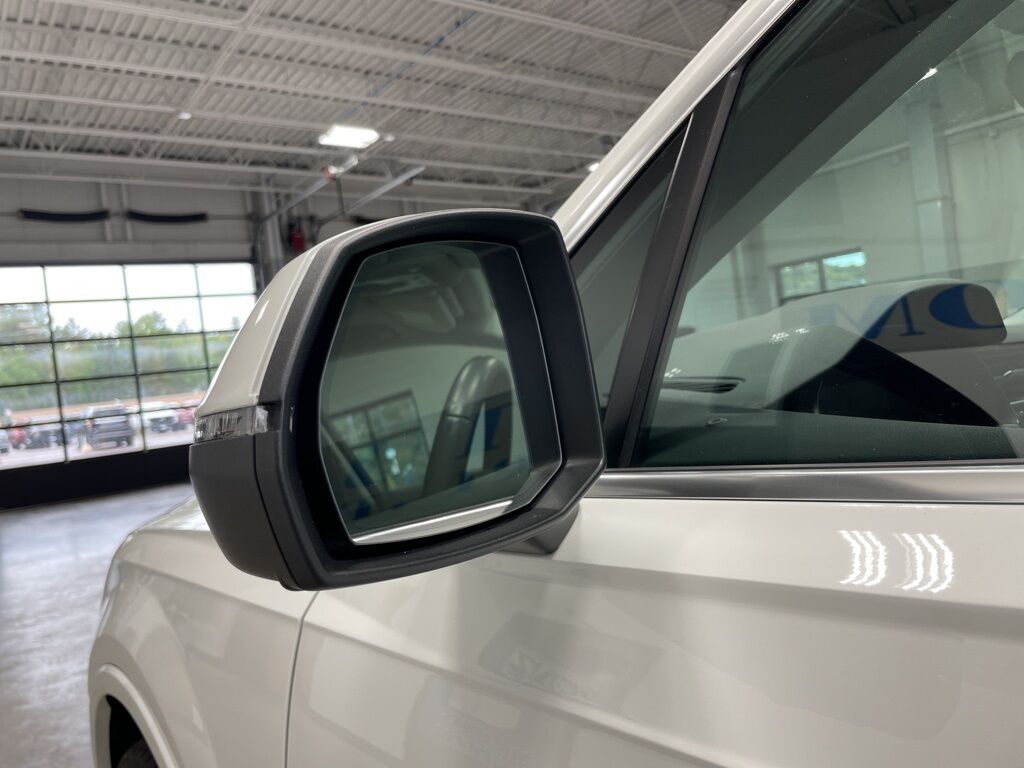 2022 Audi Q7 55 Premium Plus AWD 7 Passenger Minocqua WI