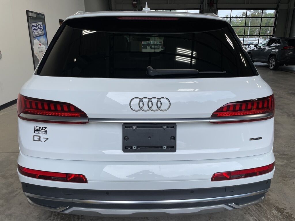 2022 Audi Q7 55 Premium Plus AWD 7 Passenger Minocqua WI