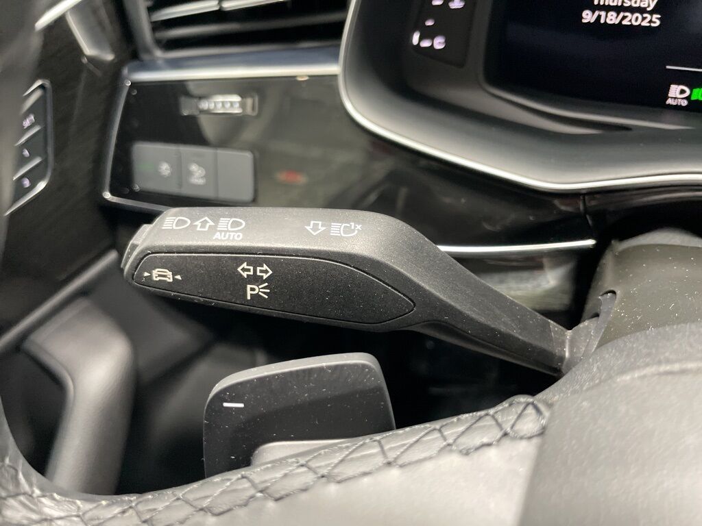 2022 Audi Q7 55 Premium Plus AWD 7 Passenger Minocqua WI