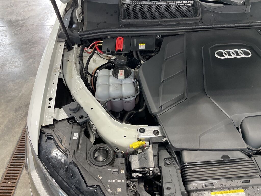2022 Audi Q7 55 Premium Plus AWD 7 Passenger Minocqua WI
