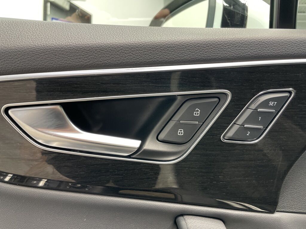 2022 Audi Q7 55 Premium Plus AWD 7 Passenger Minocqua WI