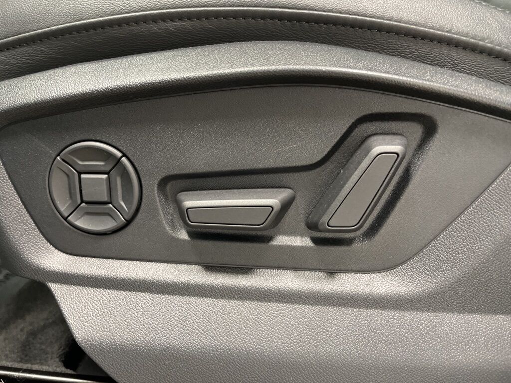 2022 Audi Q7 55 Premium Plus AWD 7 Passenger Minocqua WI