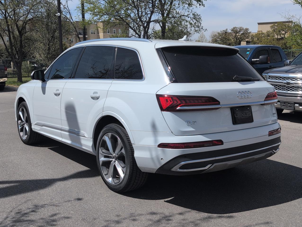 2022 Audi Q7 Premium Plus