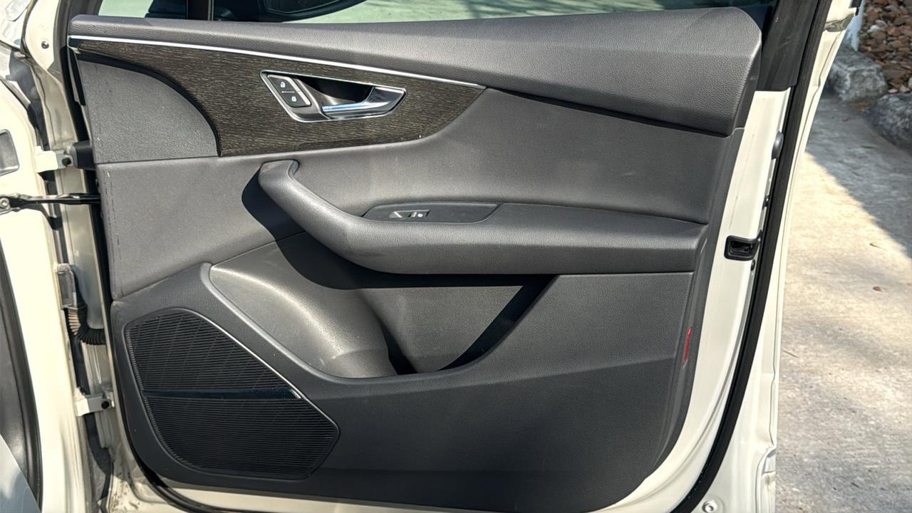 2022 Audi Q7 Premium Plus  Selma TX