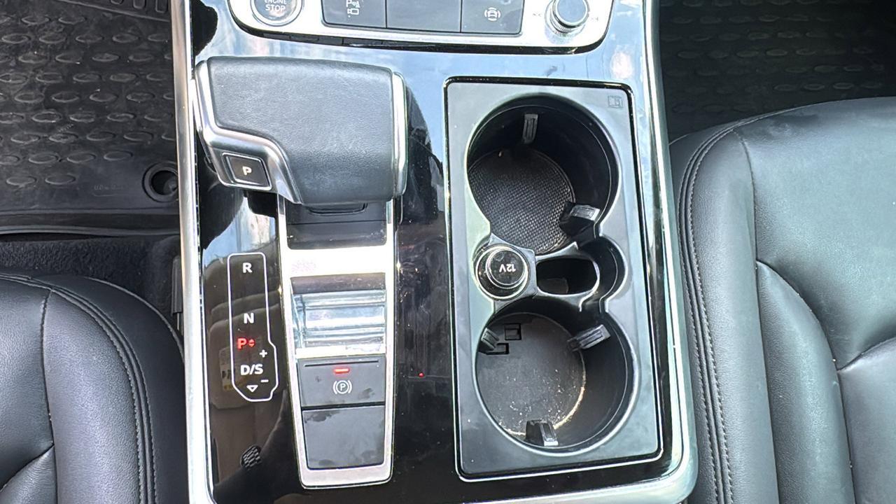 2022 Audi Q7 Premium Plus  Selma TX