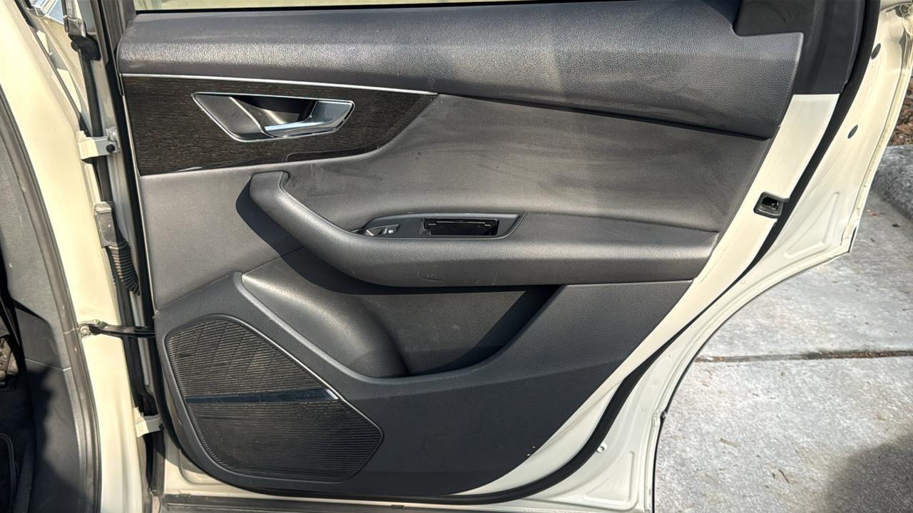 2022 Audi Q7 Premium Plus  Selma TX