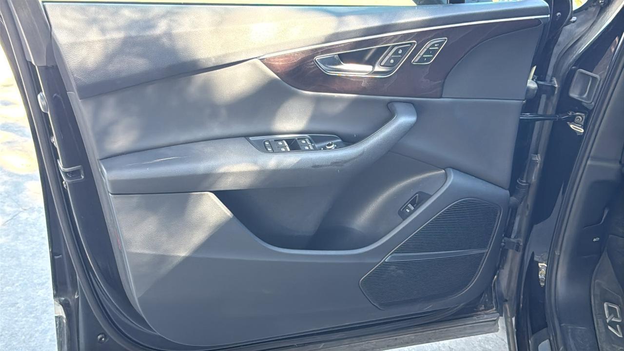 2022 Audi Q7 Premium Plus  Selma TX