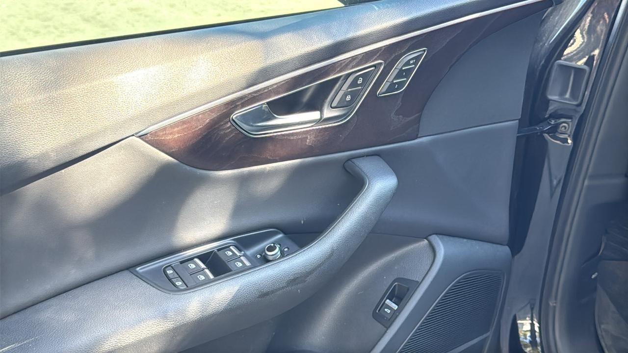 2022 Audi Q7 Premium Plus  Selma TX