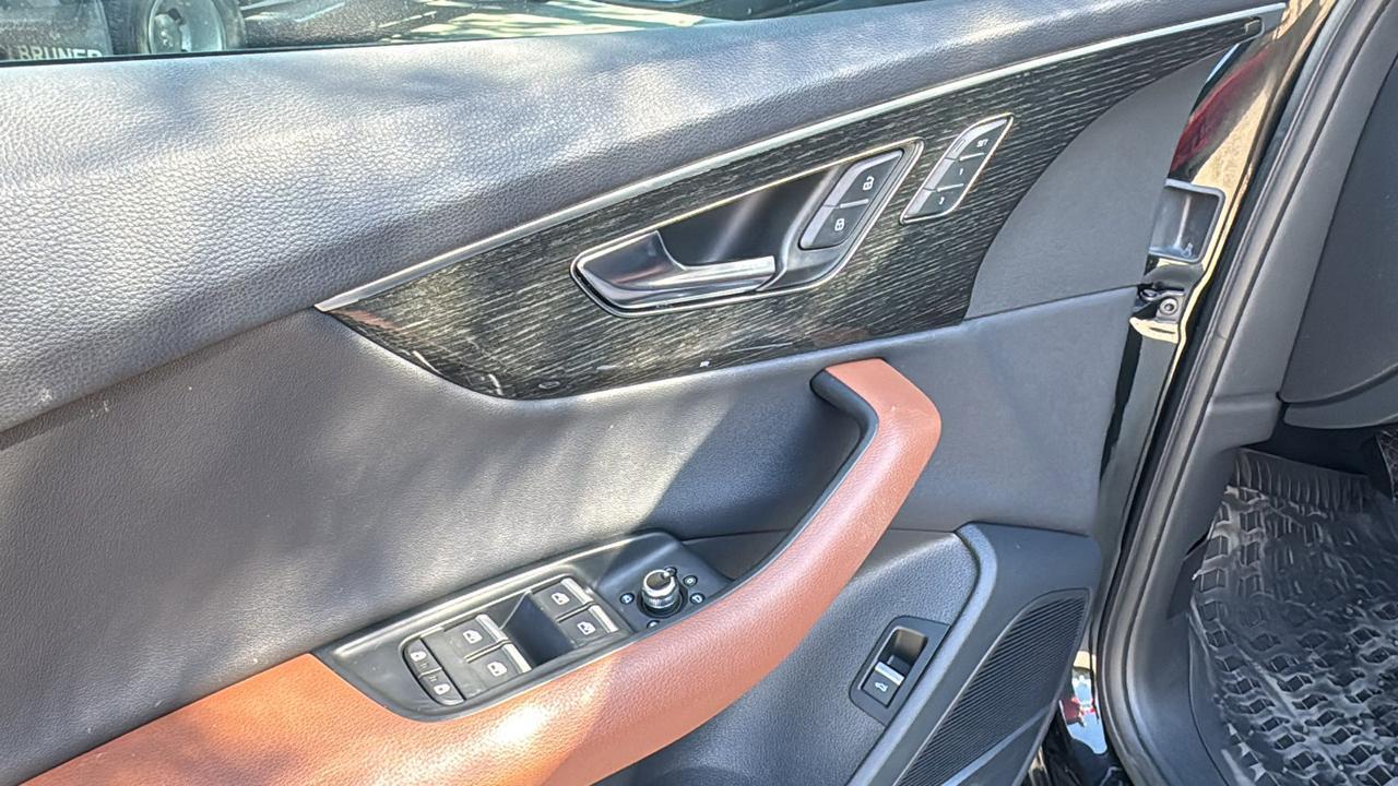 2022 Audi Q7 Premium Plus  Selma TX