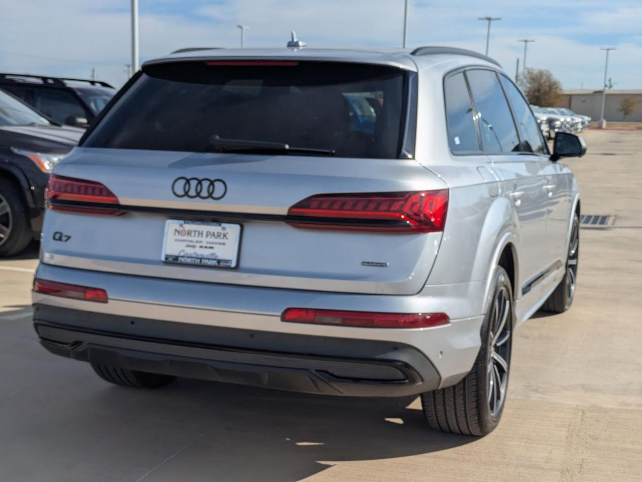 2022 Audi Q7 Premium Plus