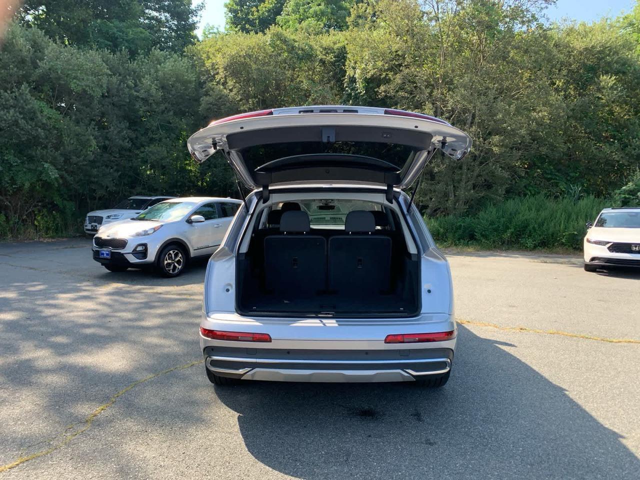 2022 Audi Q7 Premium Plus Dartmouth MA