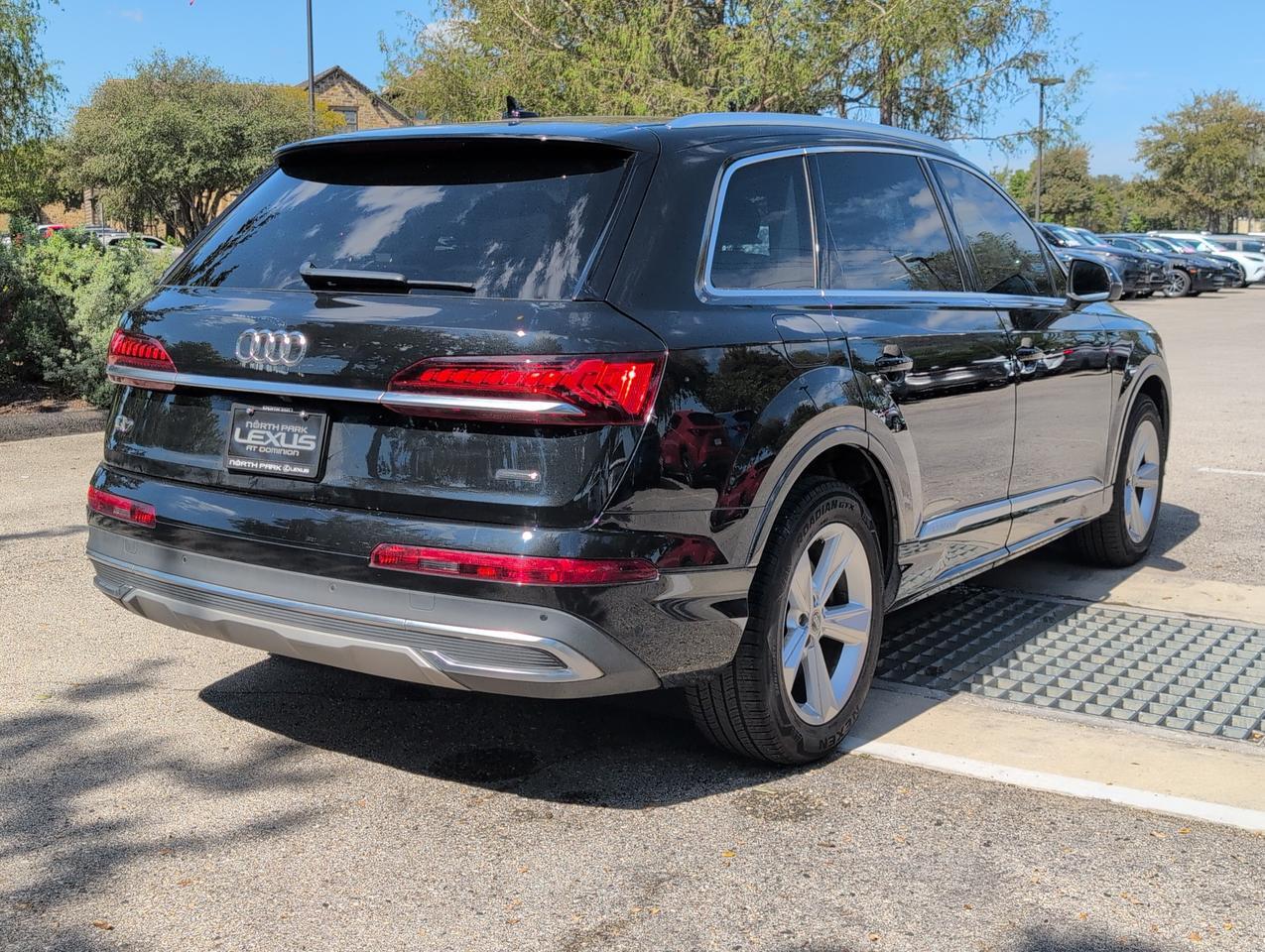 2022 Audi Q7 Premium
