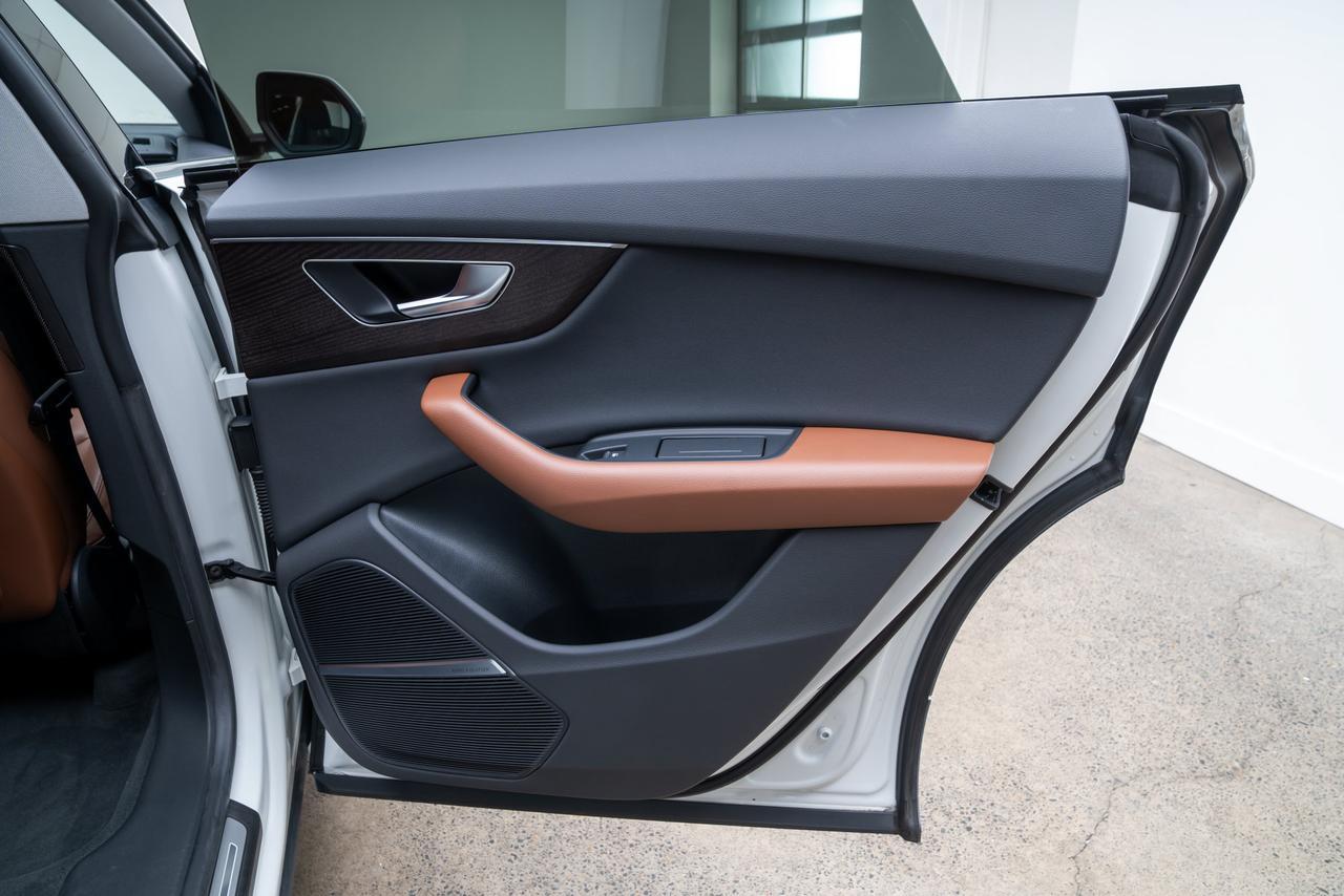 2022 Audi Q8 55 Premium Plus 1-Owner / Vented Seats / Bang &amp; Olufsen Audio Portland OR