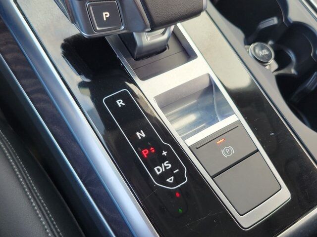 2022 Audi Q8 55 Premium Chantilly VA
