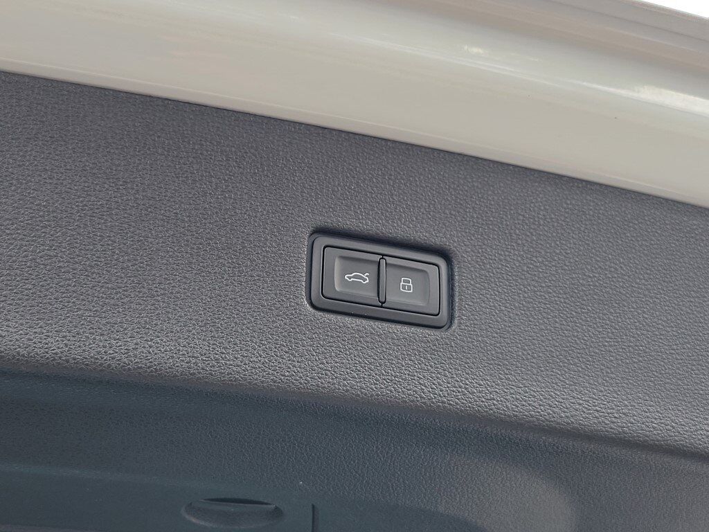 2022 Audi Q8 55 Premium Chantilly VA