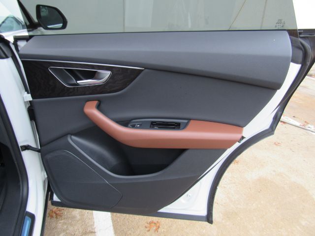 2022 Audi Q8 Premium 55 TFSI quattro Tiptronic Plano TX