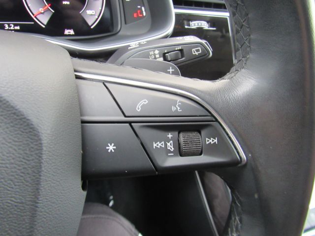 2022 Audi Q8 Premium 55 TFSI quattro Tiptronic Plano TX