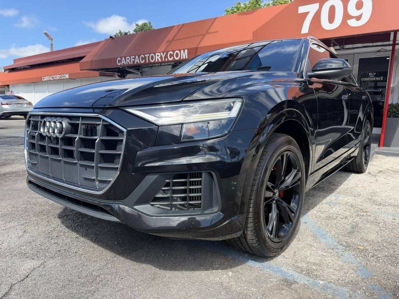 2022 Audi Q8 Premium Plus