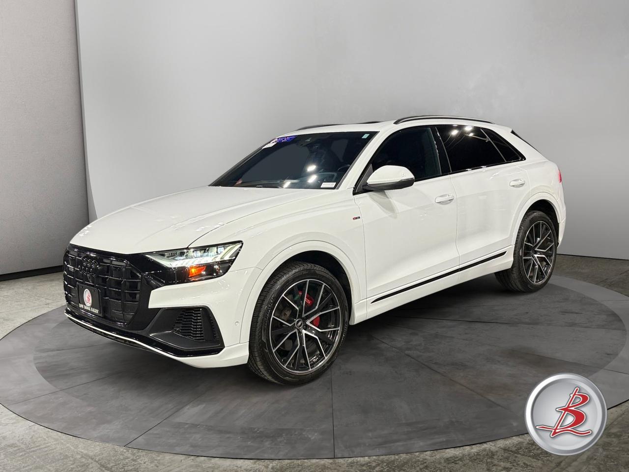 2022 Audi Q8 Premium Plus