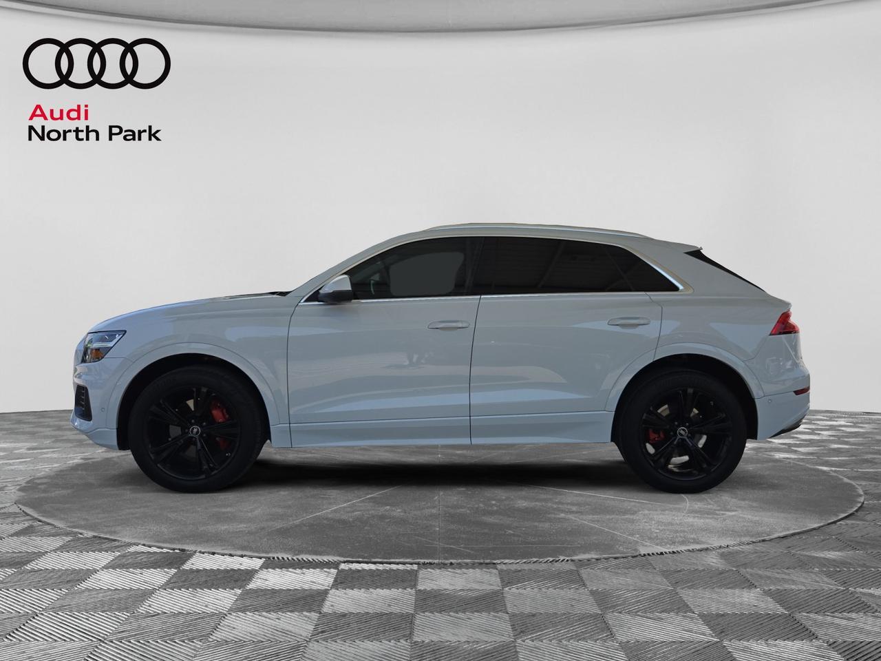 2022 Audi Q8 Premium Plus