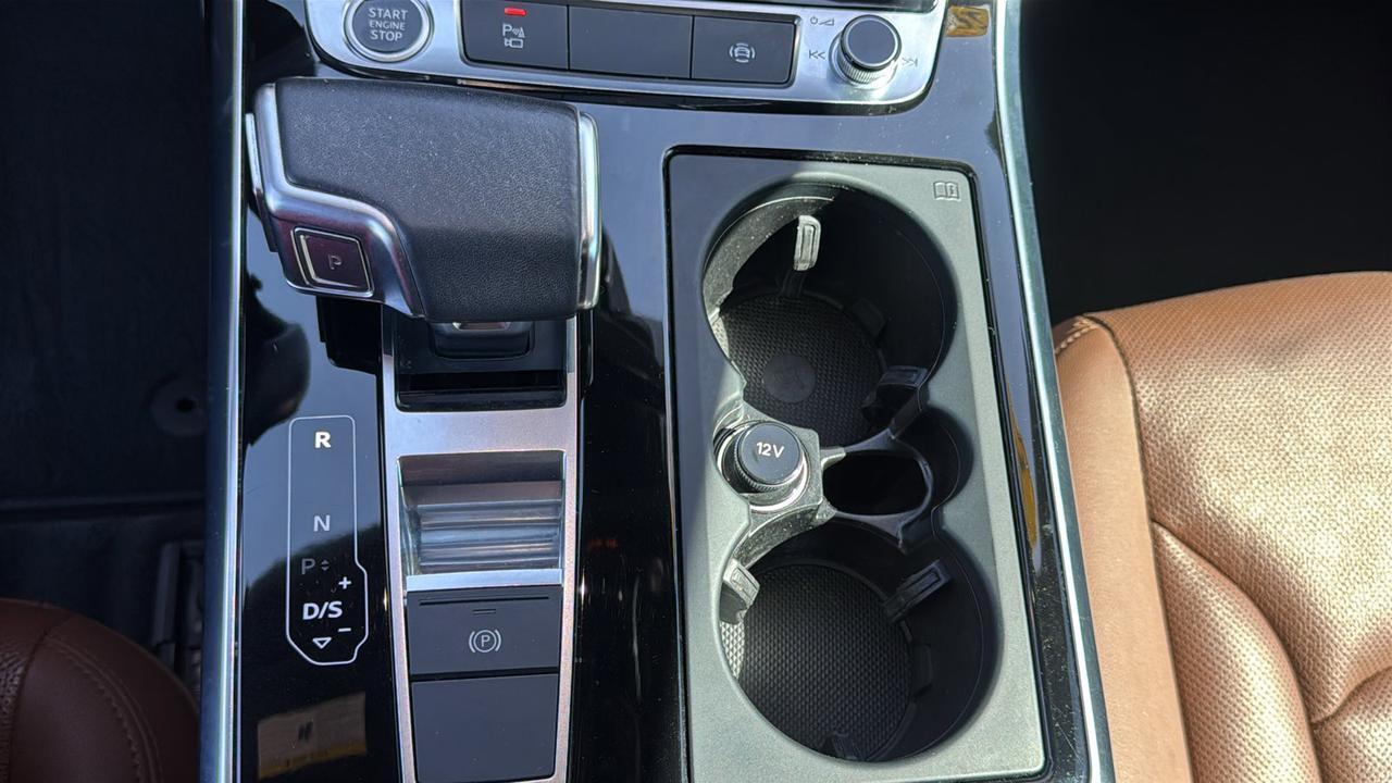 2022 Audi Q8 Premium Plus  Selma TX