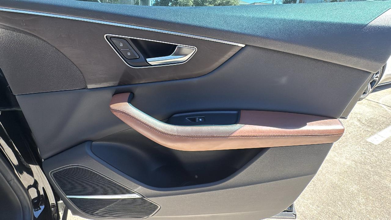 2022 Audi Q8 Premium Plus  Selma TX