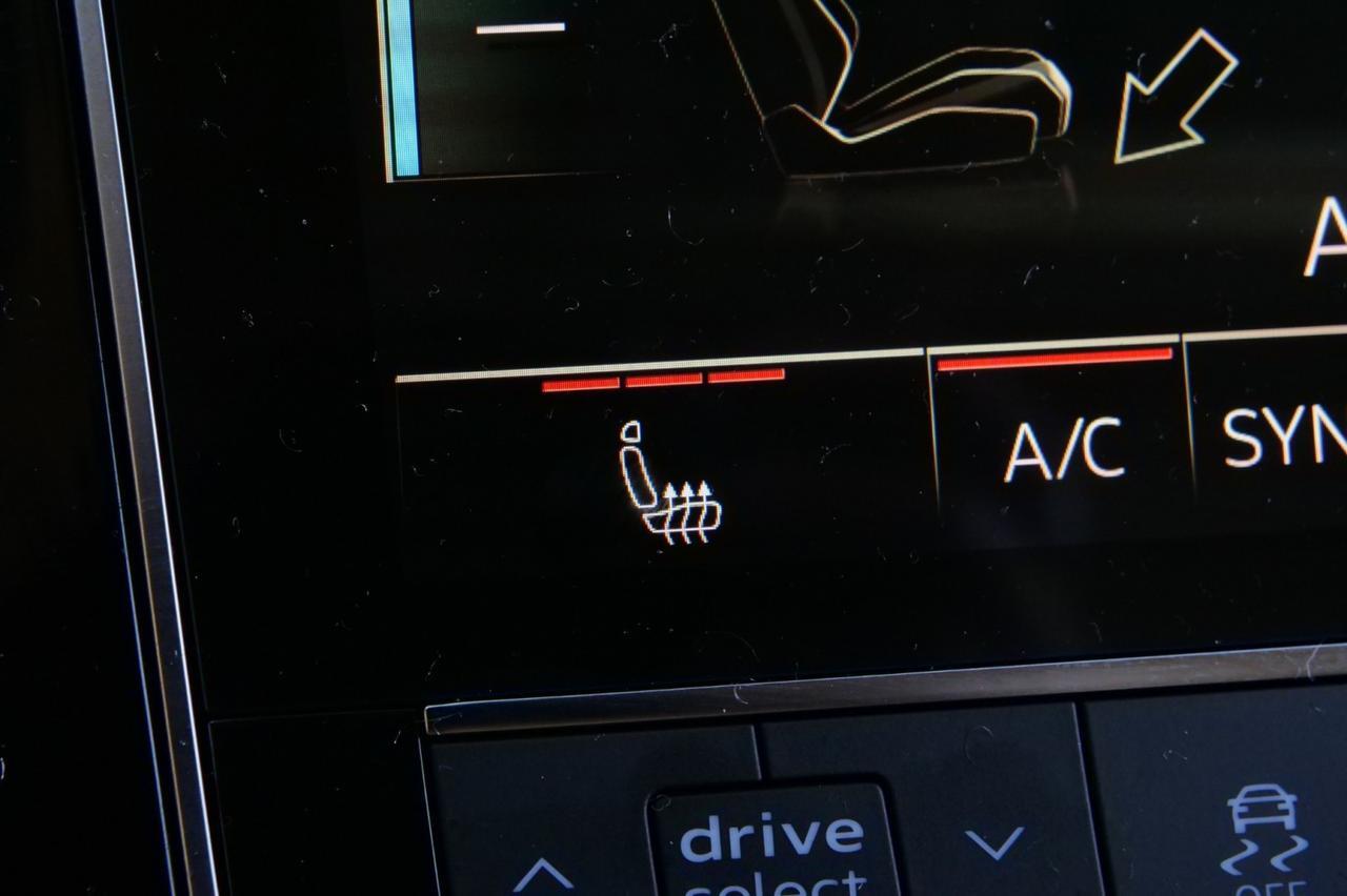 2022 Audi Q8 Premium Quattro / Convenience Package / PANO Sunroof! Lincolnton NC
