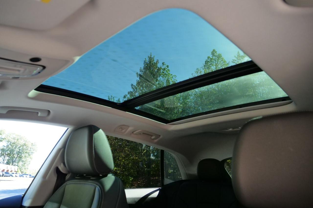 2022 Audi Q8 Premium Quattro / Convenience Package / PANO Sunroof! Lincolnton NC