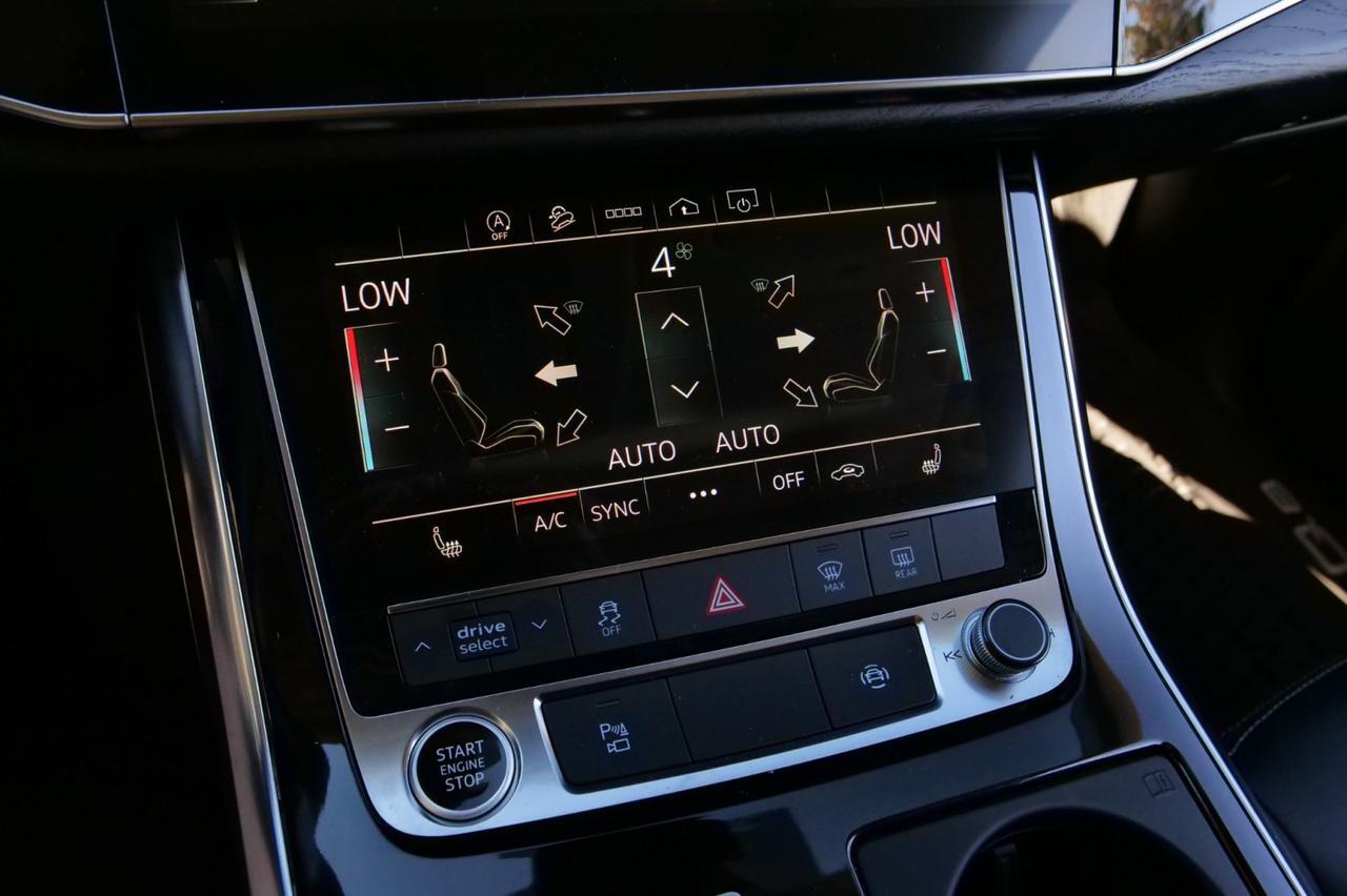 2022 Audi Q8 Premium Quattro / Convenience Package / PANO Sunroof! Lincolnton NC