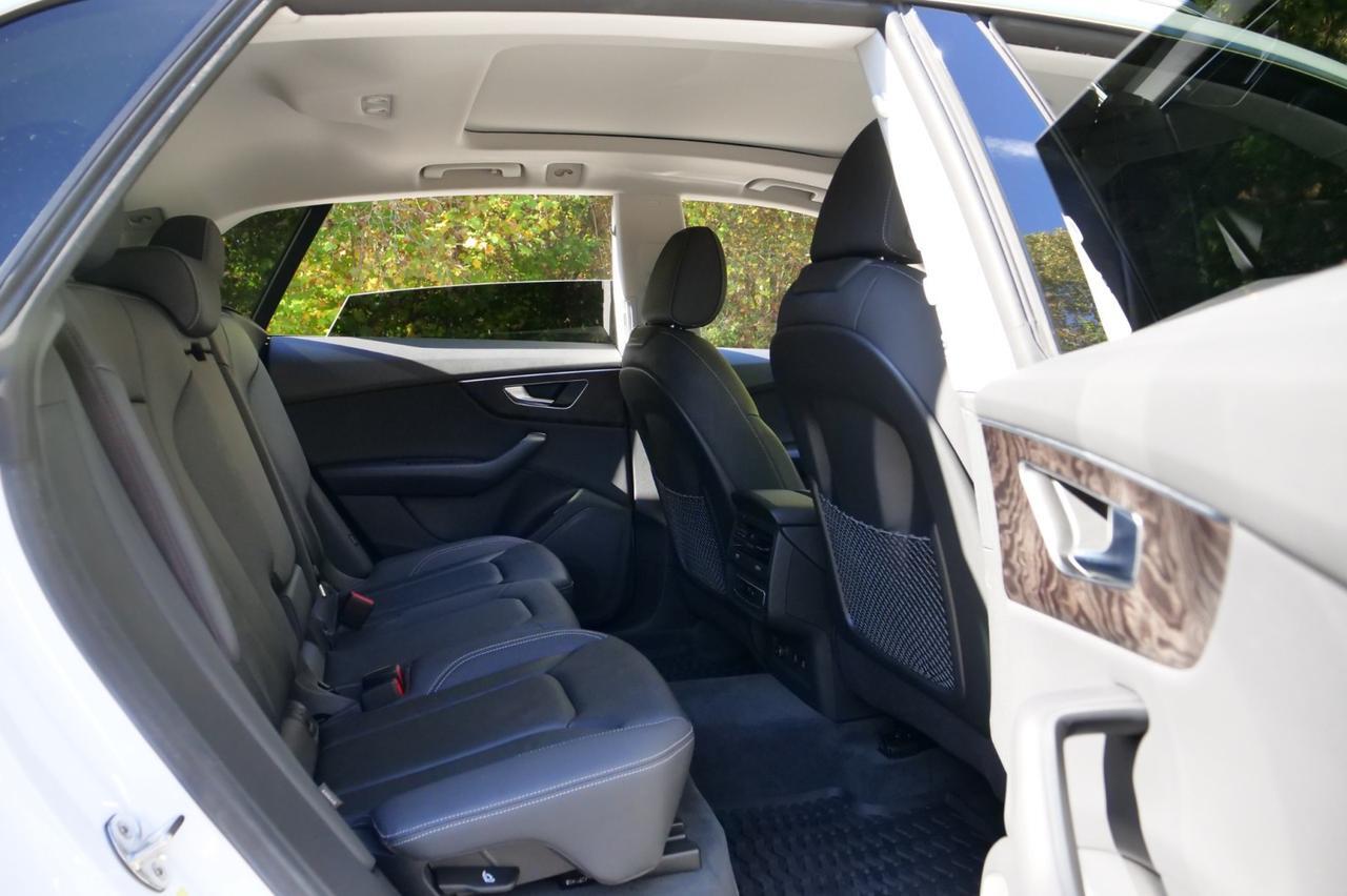 2022 Audi Q8 Premium Quattro / Convenience Package / PANO Sunroof! Lincolnton NC