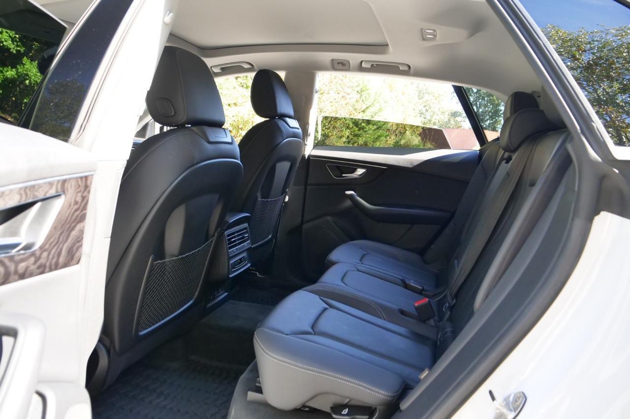 2022 Audi Q8 Premium Quattro / Convenience Package / PANO Sunroof! Lincolnton NC
