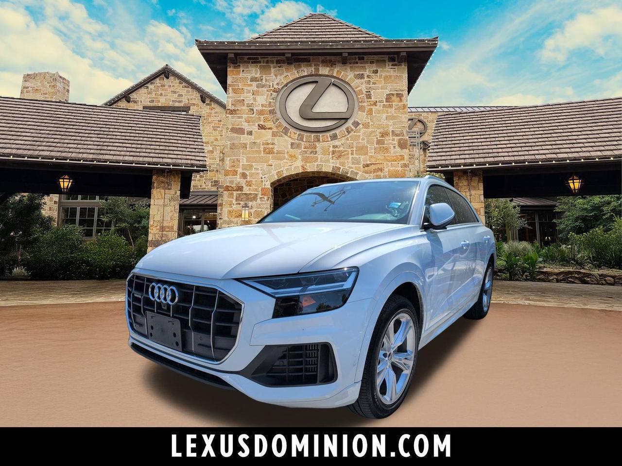 2022 Audi Q8 Premium