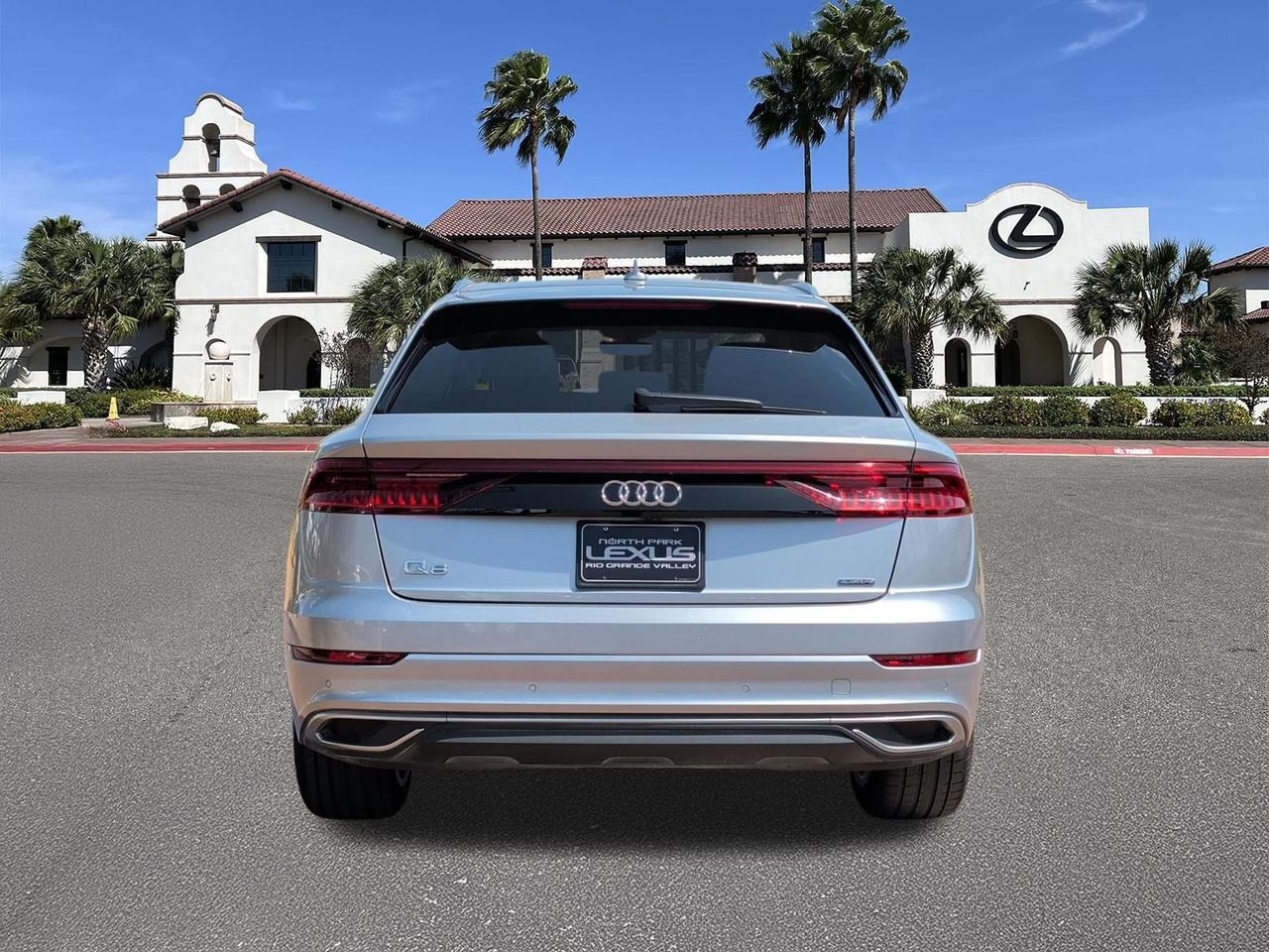 2022 Audi Q8 Premium
