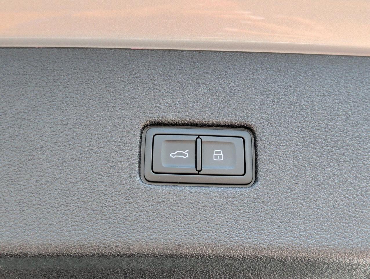 2022 Audi Q8 Premium San Juan TX