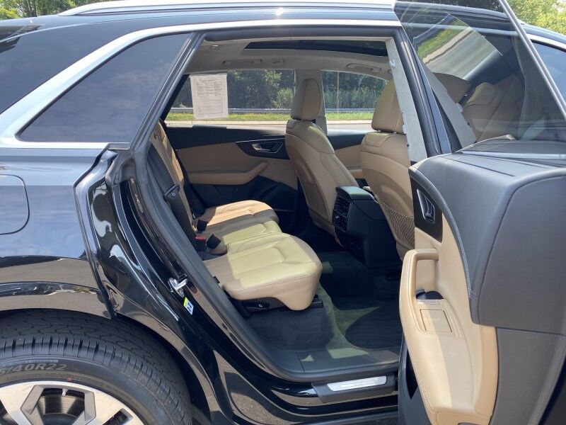 2022 Audi Q8 Prestige Bristol  PA