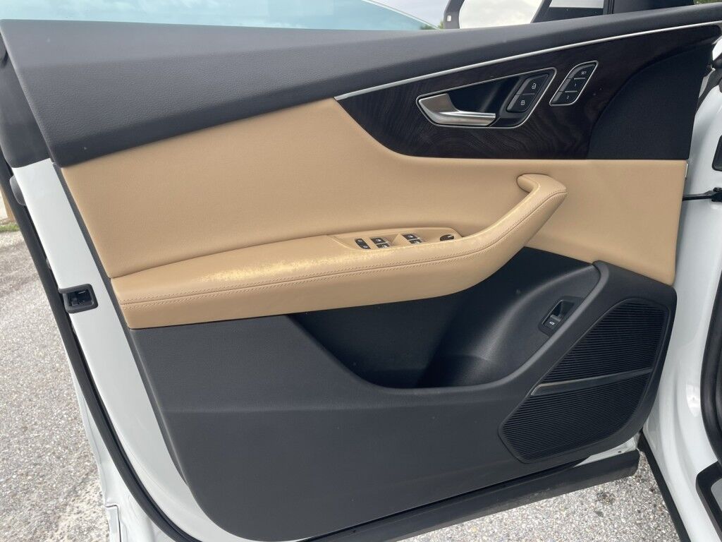 2022 Audi Q8 Prestige Sarasota FL