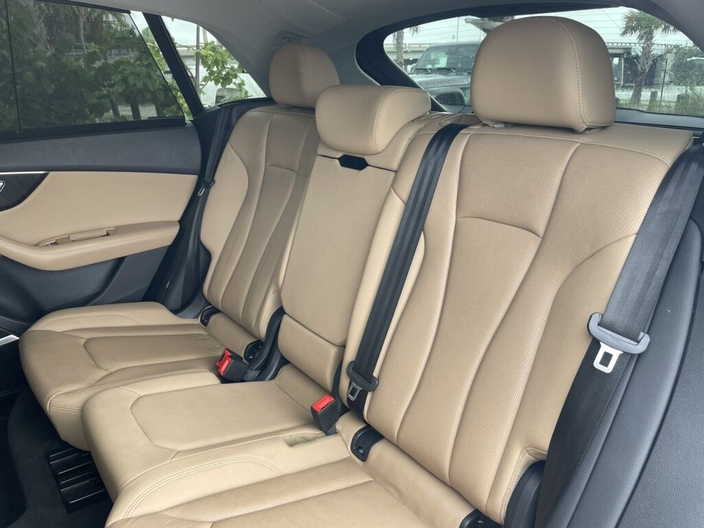 2022 Audi Q8 Prestige Sarasota FL
