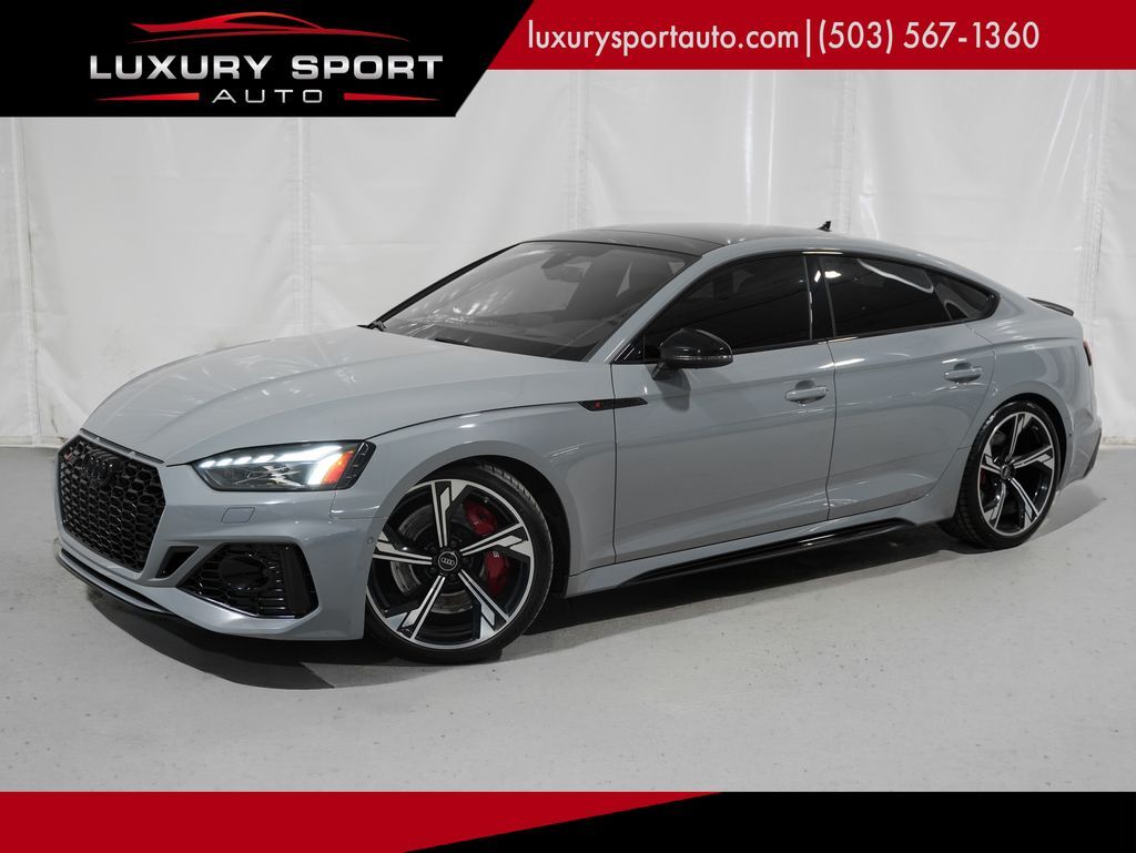 2022 Audi RS 5 2.9T