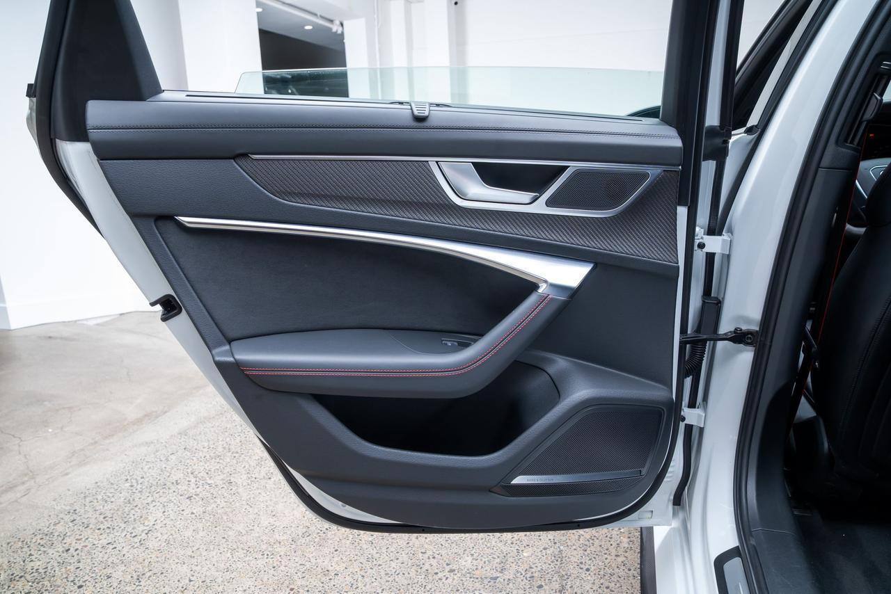 2022 Audi RS 6 4.2 Executive Package Black Optic Package Driver Assis Portland OR