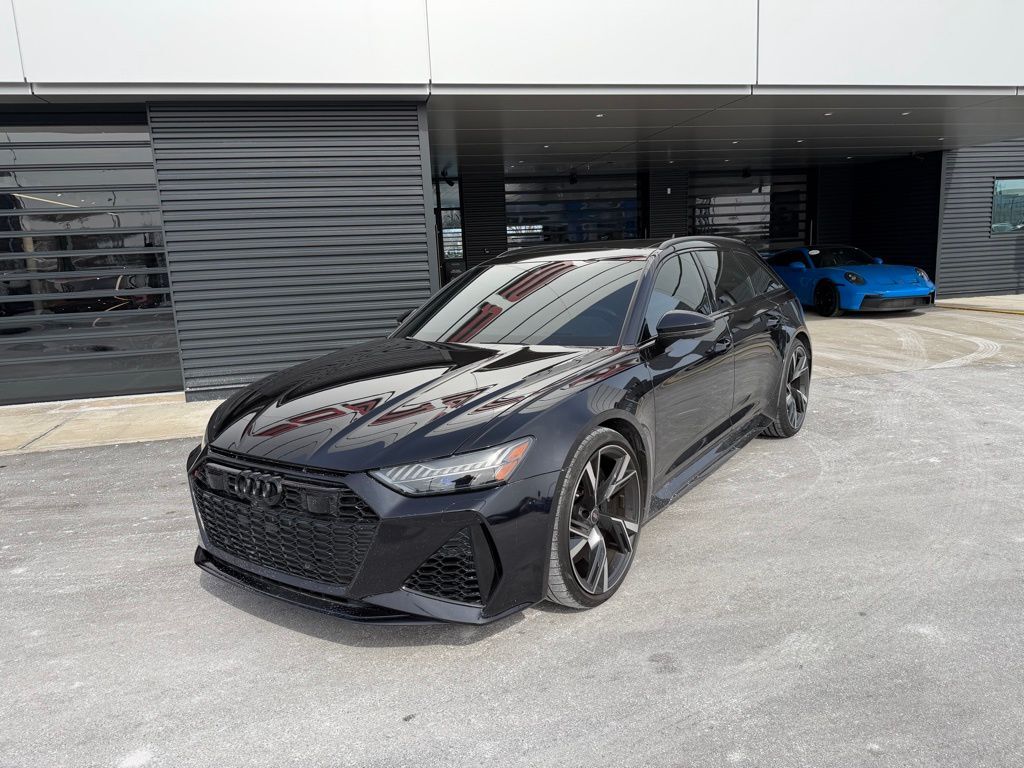 2022 Audi RS 6 4.2